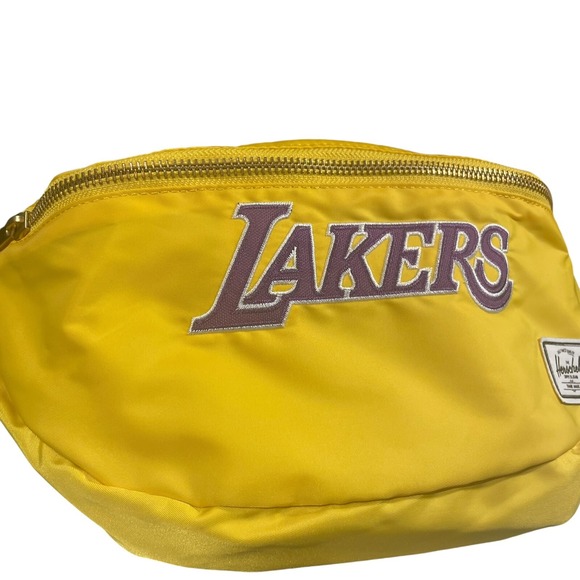 Herschel Supply Co.‎ Los Angeles Lakers Gold Sixteen Hipsack Yellow Fanny Pack - Picture 4 of 9